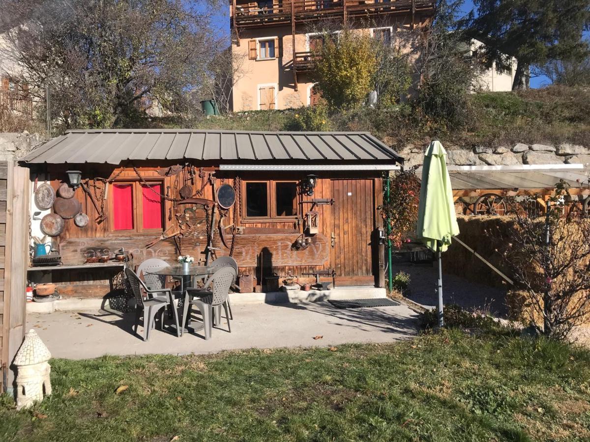 Le Love Chalet Des Alpes Guillestre Zewnętrze zdjęcie