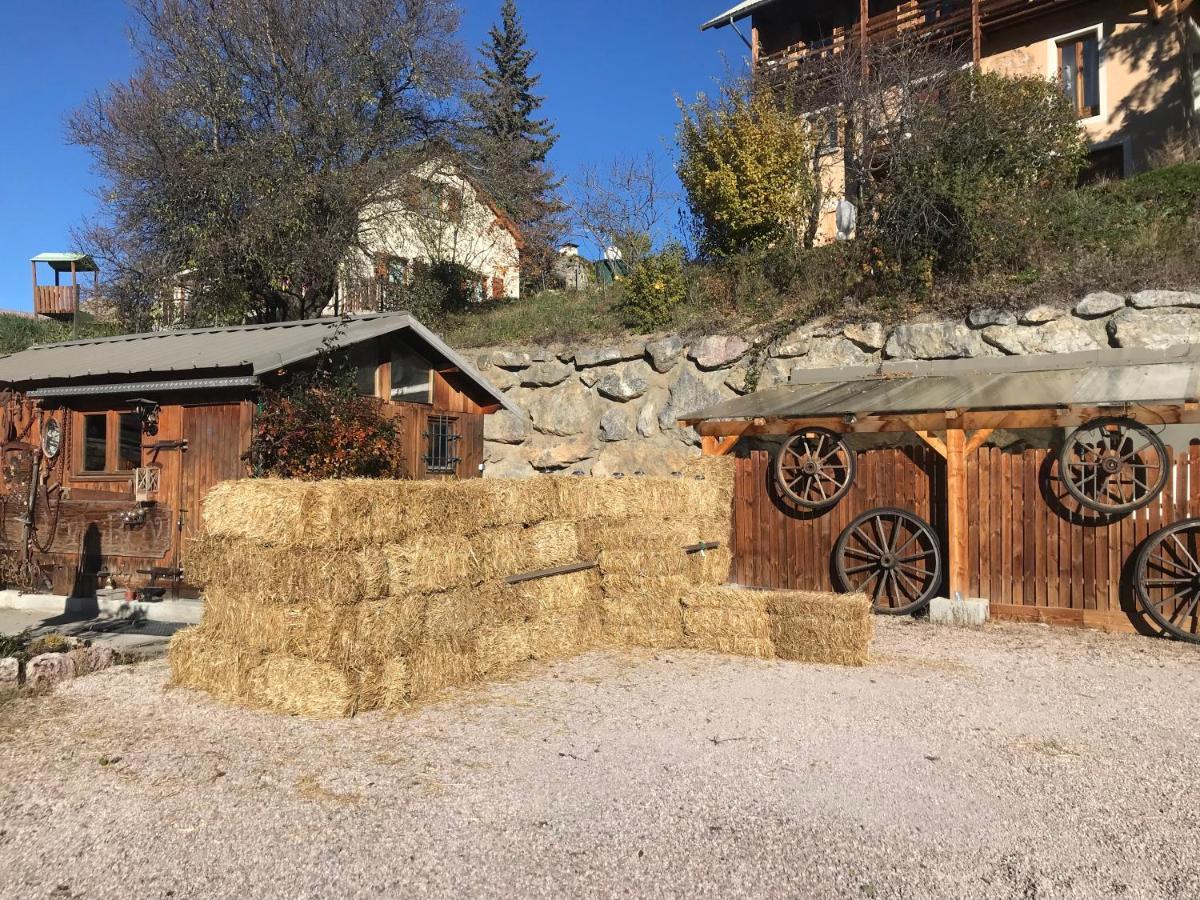 Le Love Chalet Des Alpes Guillestre Zewnętrze zdjęcie